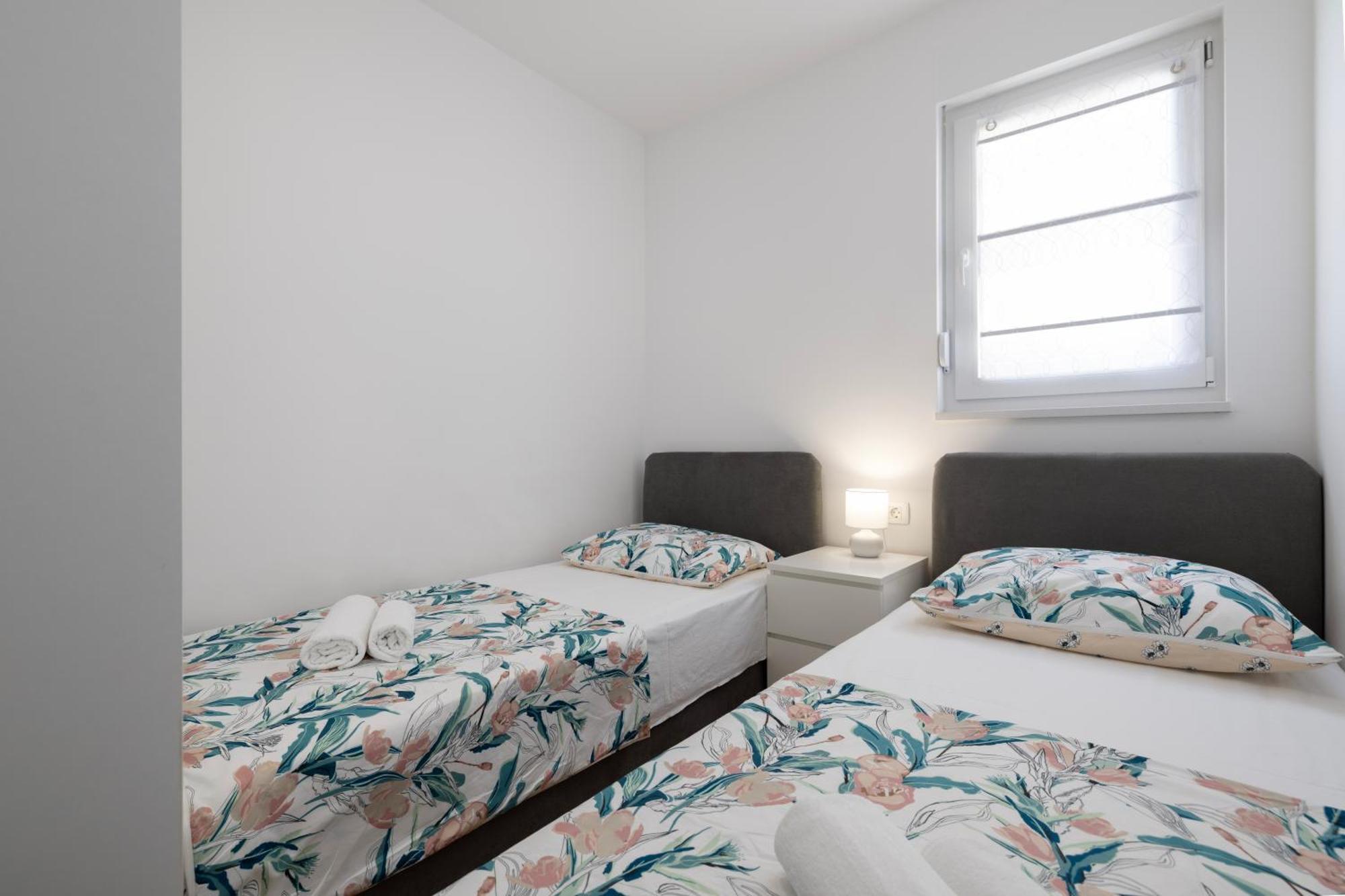 Apartment Samed Makarska